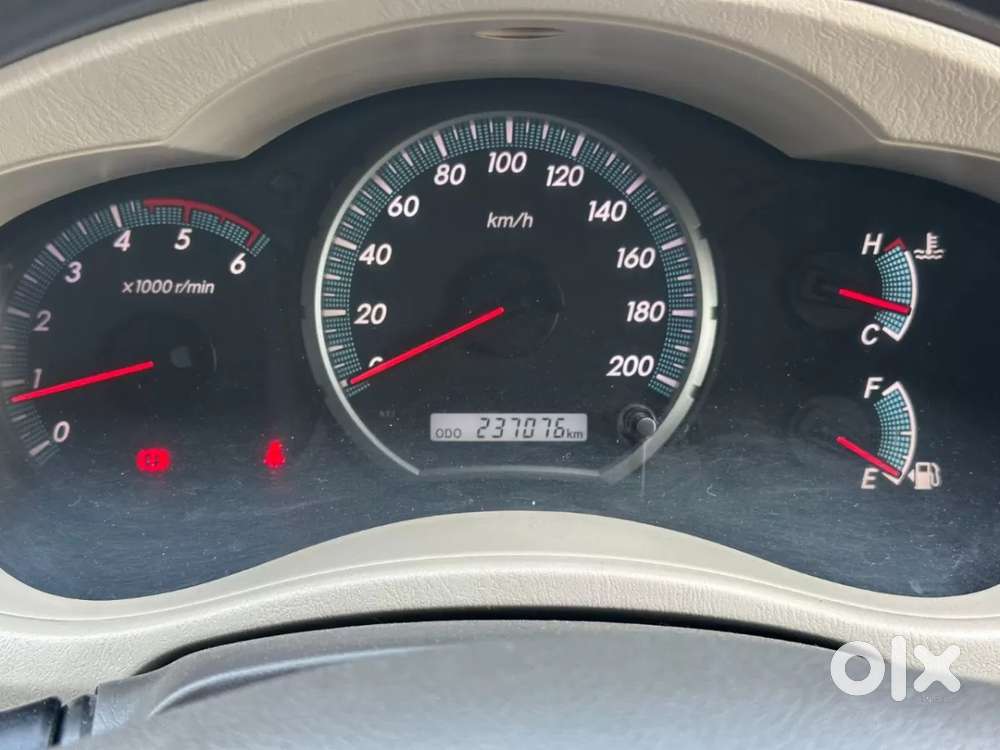 Toyota Innova, 2014, Diesel