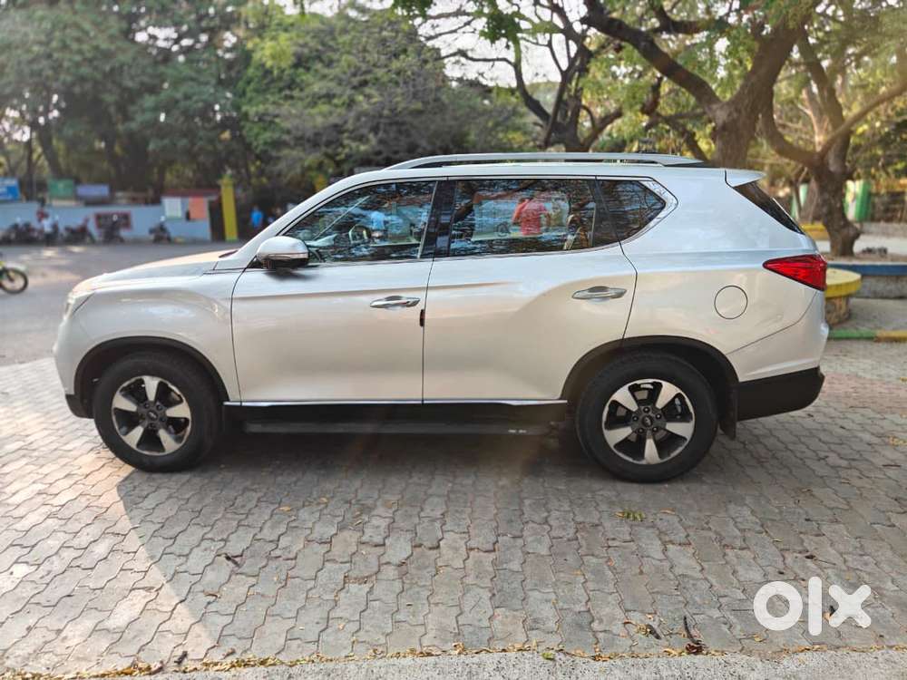 Mahindra Alturas G4 4wd At, 2019, Diesel