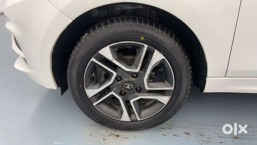 Tata Tiago 1.2 Revotron Xz Plus Dual Tone, 2020, Petrol
