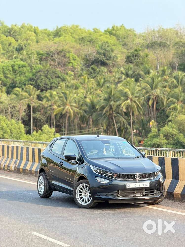 Tata Altorz Xz+ Dark Edition Petrol Car 2022