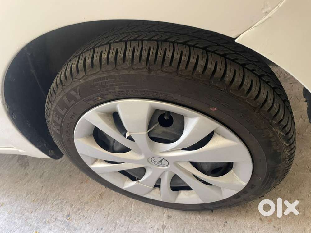 Hyundai I10 2014 Best Car Central Lock New Tyres With Android Music