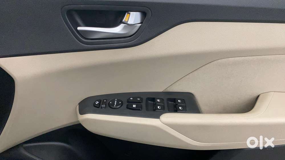 Hyundai Verna 1.5 Sx Vtvt, 2022, Petrol