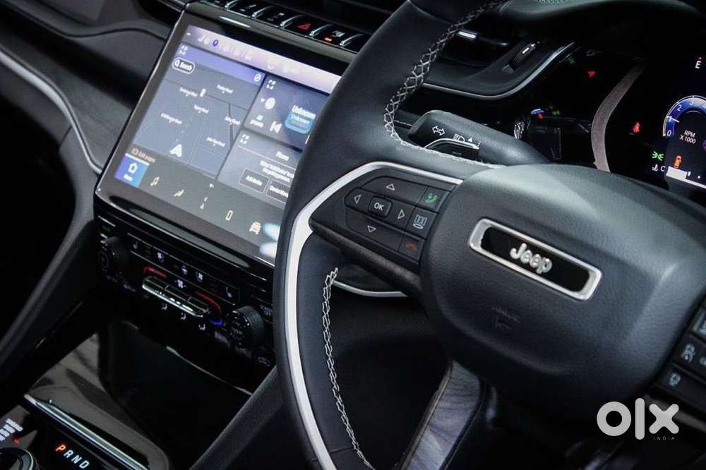 Jeep Grand Cherokee Limited (o) 4x4 At, 2022, Petrol