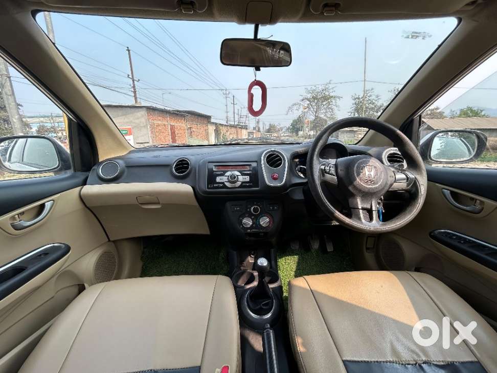 Honda Mobilio, 2014, Diesel