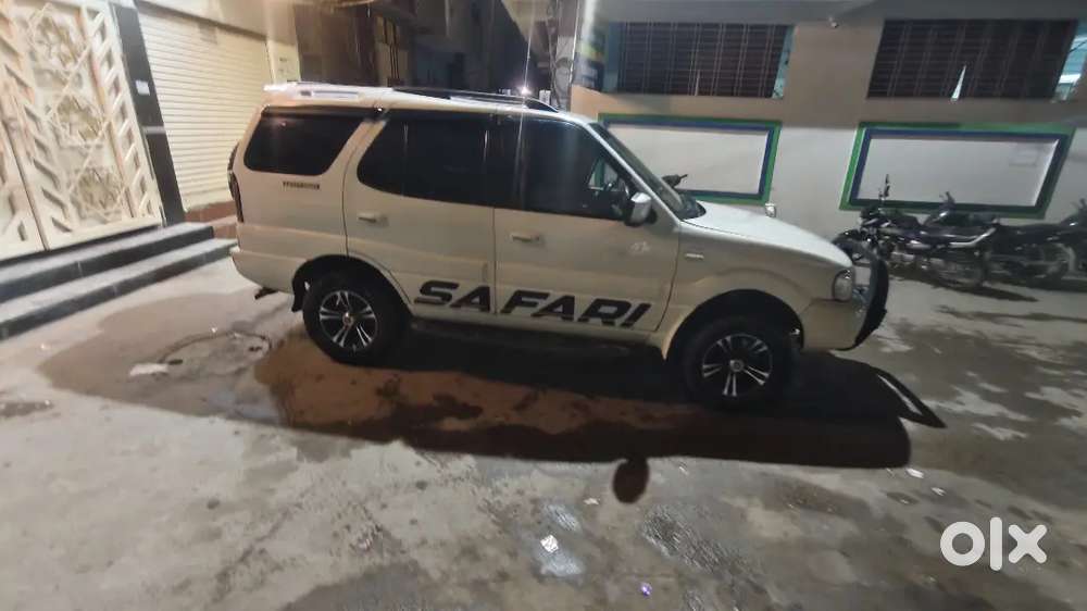 Tata Safari Diesel Manual 2012