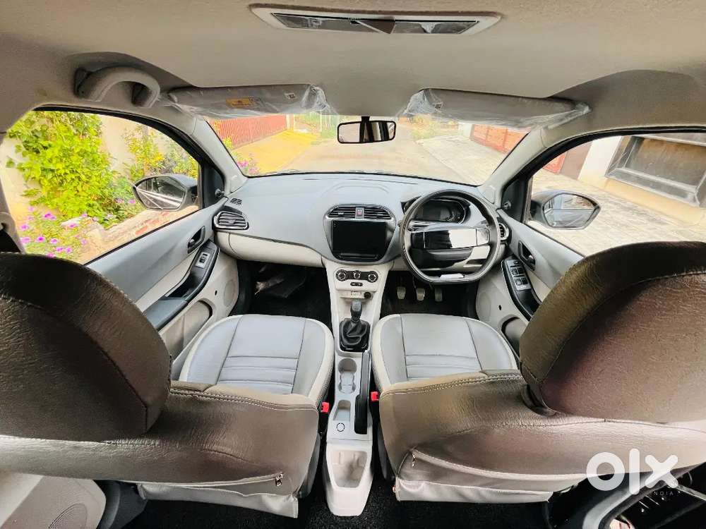 Tata Tiago Xe 2025 (mid Variant)