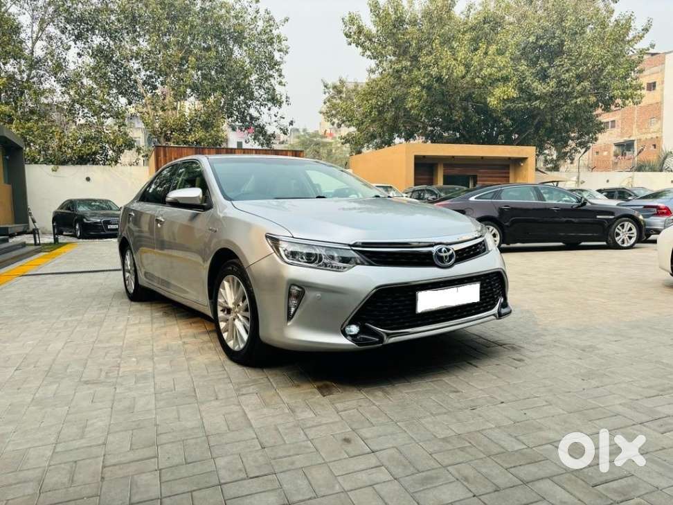 Toyota Camry [2015-2018] 2.5 L At, 2017, Petrol