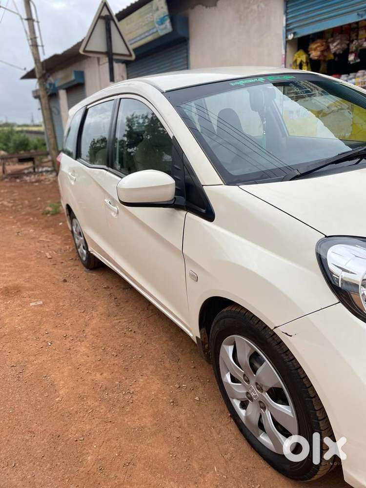 Honda Mobilio Diesel 2015