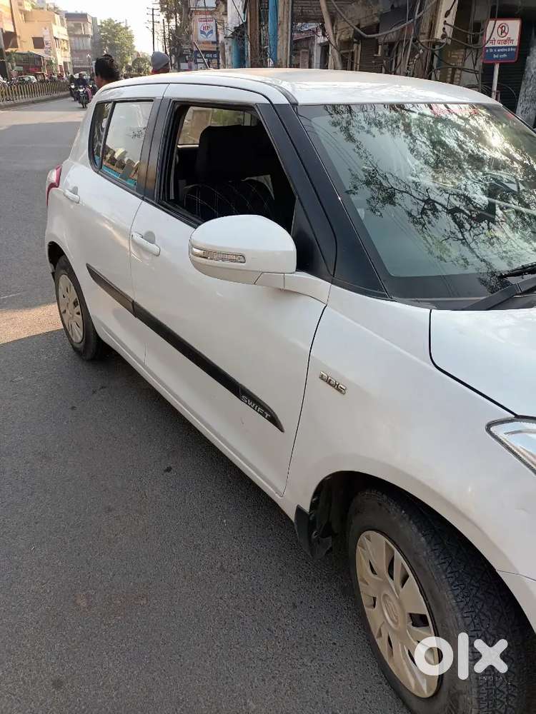 Maruti Suzuki Swift 2012 Diesel 79000 Km Driven
