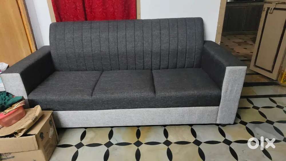 New Good condition exlent attractive sofa
