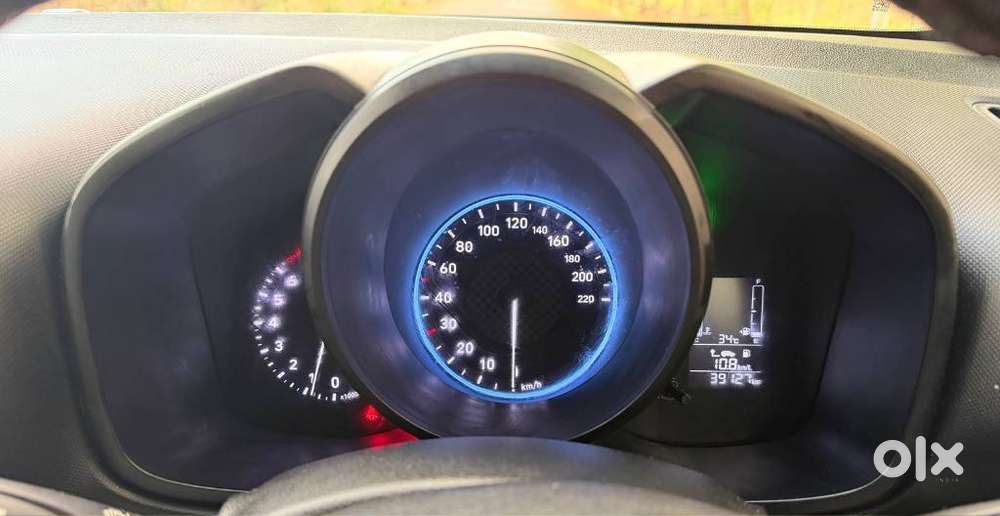 Hyundai Venue, 2021, Petrol