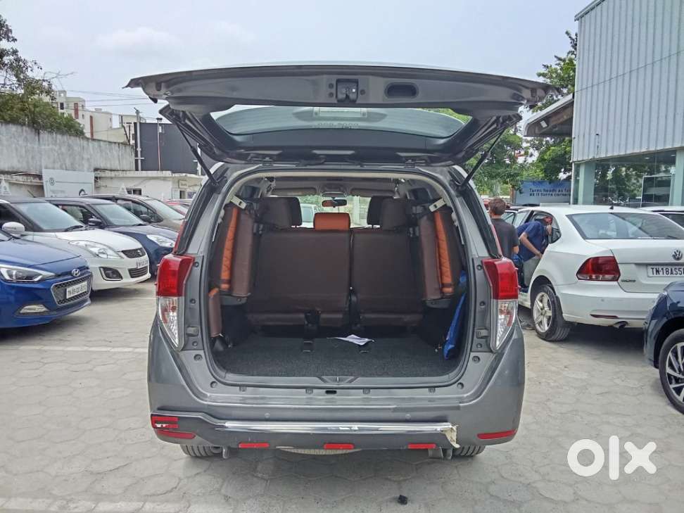Toyota Innova Crysta 2.4 V 8 Str, 2018, Diesel