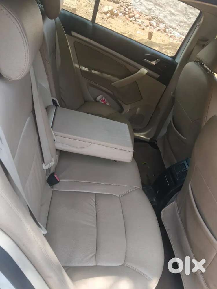  Skoda Laura 2012 Diesel Manual | 1.15 लाख Km | अच्छी कंडीशन |