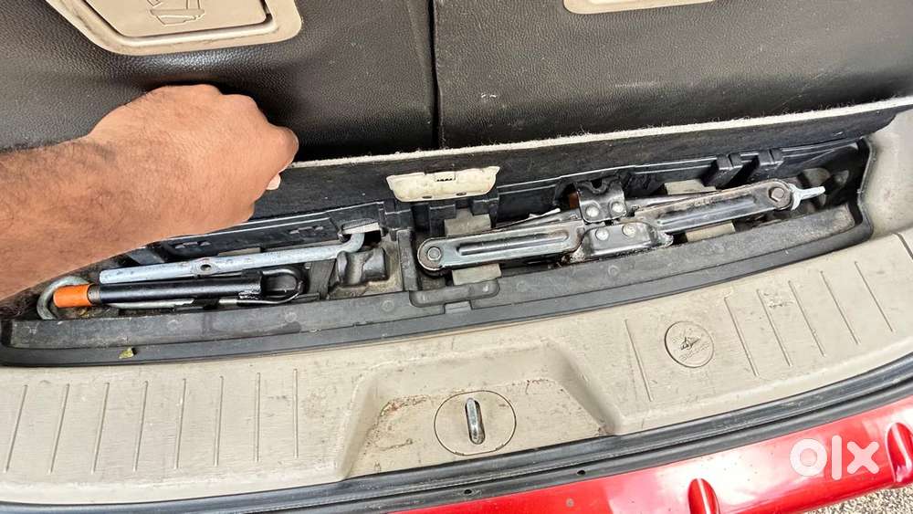 Mahindra Xuv500 2.2 W8 Sportz, 2018, Diesel