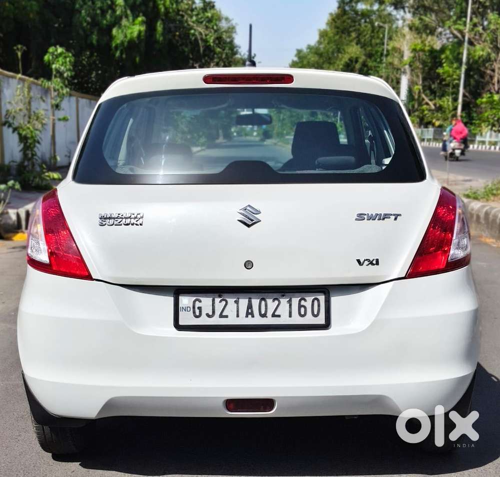 Maruti Suzuki Swift Rs Vxi, 2015, Cng & Hybrids