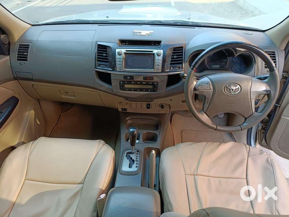 Toyota Innova Crysta