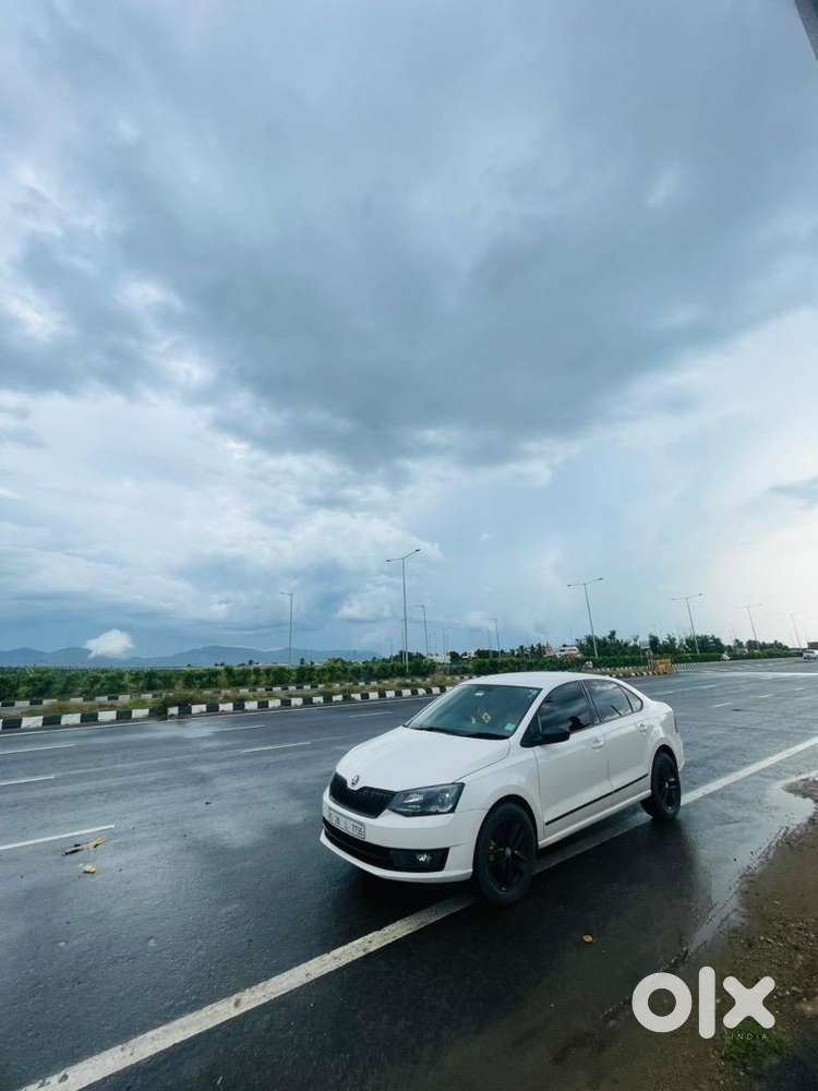 Skoda Rapid 2021 Petrol Well Maintained