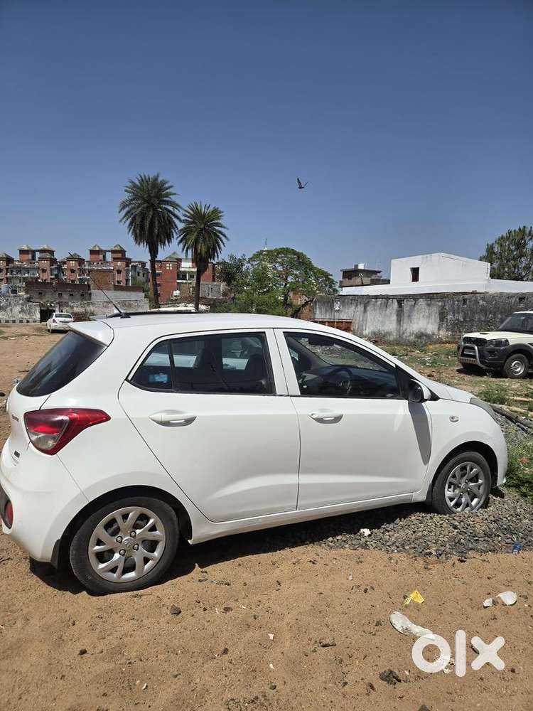 Hyundai Petrol Manual 2018 Car