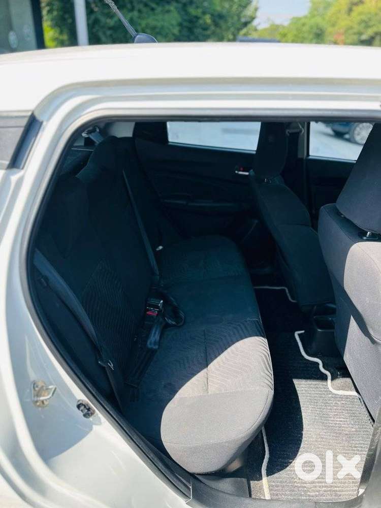 Maruti Suzuki Swift Vxi 1.2 Abs Bs-iv, 2022, Petrol