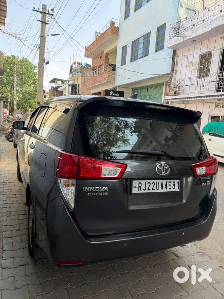 Toyota Innova Crysta Diesel Well Maintained