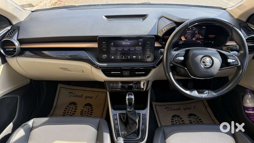 Skoda Slavia 1.5 Tsi Style At, 2023, Petrol