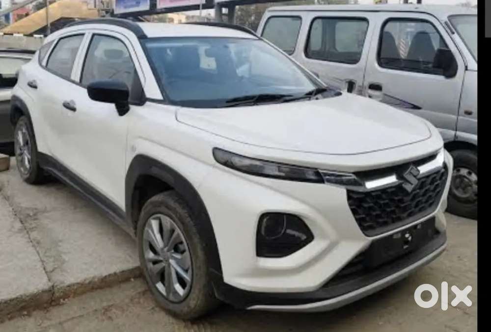 Maruti Suzuki Fronx 2026 Cng & Hybrids 5500 Km Driven