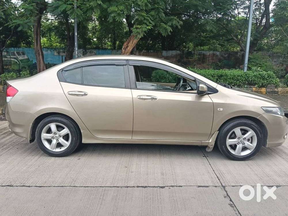 Honda City V Mt, 2011, Petrol