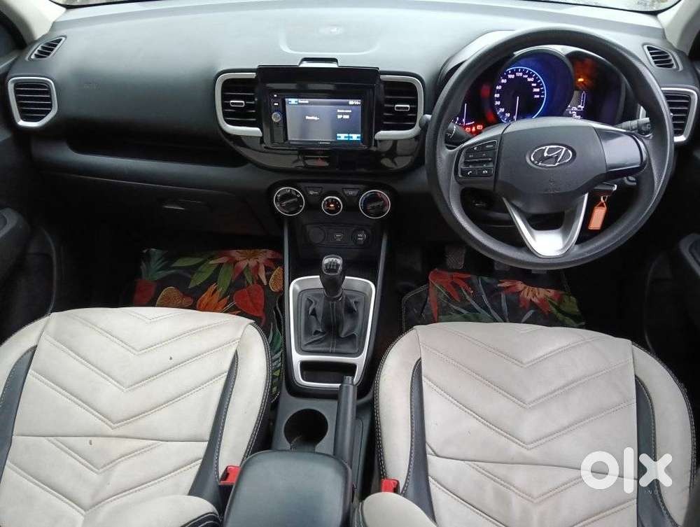 Hyundai Venue S, 2019, Petrol