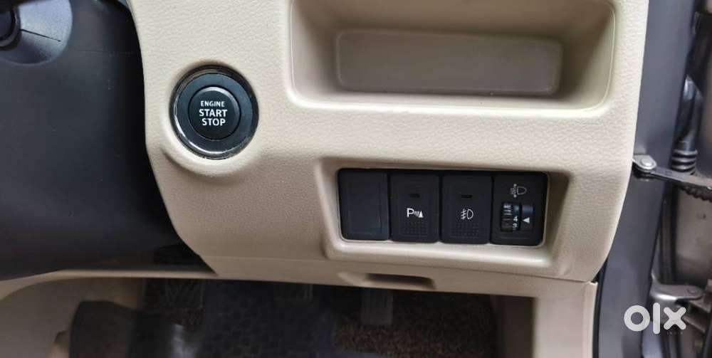 Maruti Suzuki Ciaz 2014-2017 Zxi Plus, 2017, Petrol