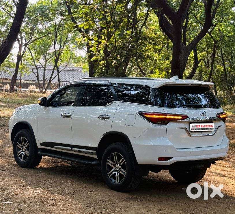 Toyota Fortuner 2.8 2wd At, 2023, Diesel