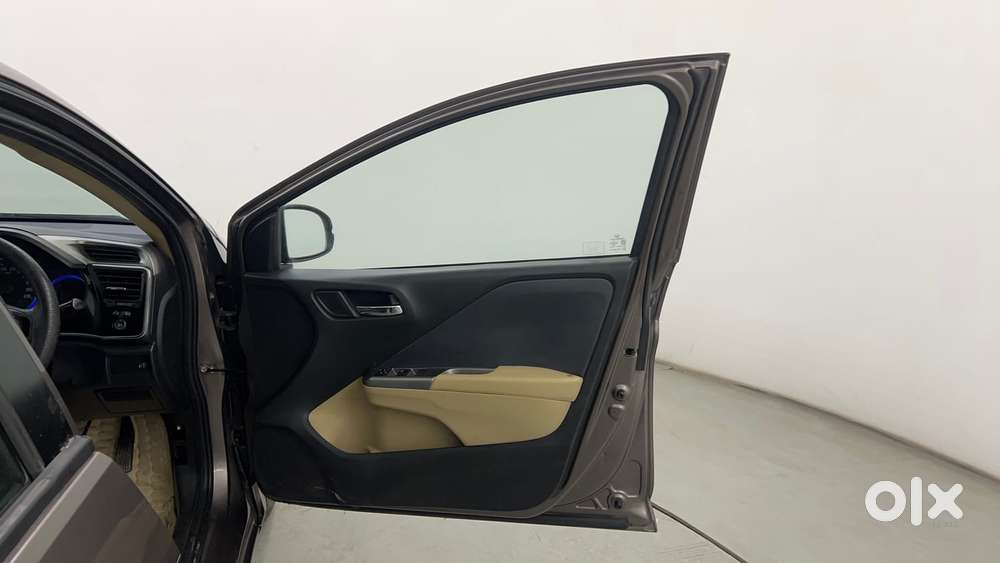Honda City I-vtec S, 2015, Petrol