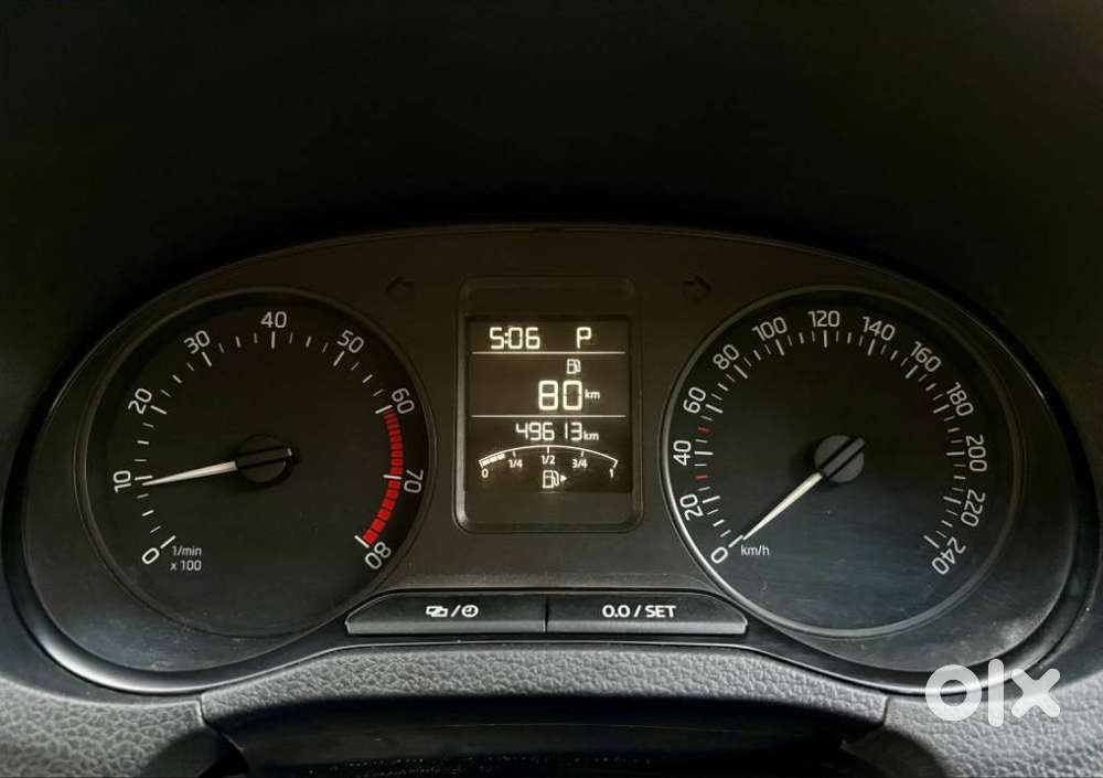 Skoda Rapid 1.6 Elegance Plus Mpi At, 2017, Petrol