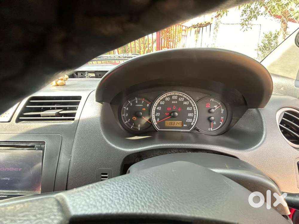 Well Maintained Female Owned Car With Sun Roof