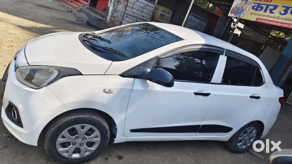 Model 2017 Owner 1 Petrol Plus Cng 2 Power Window Location Ujjain .