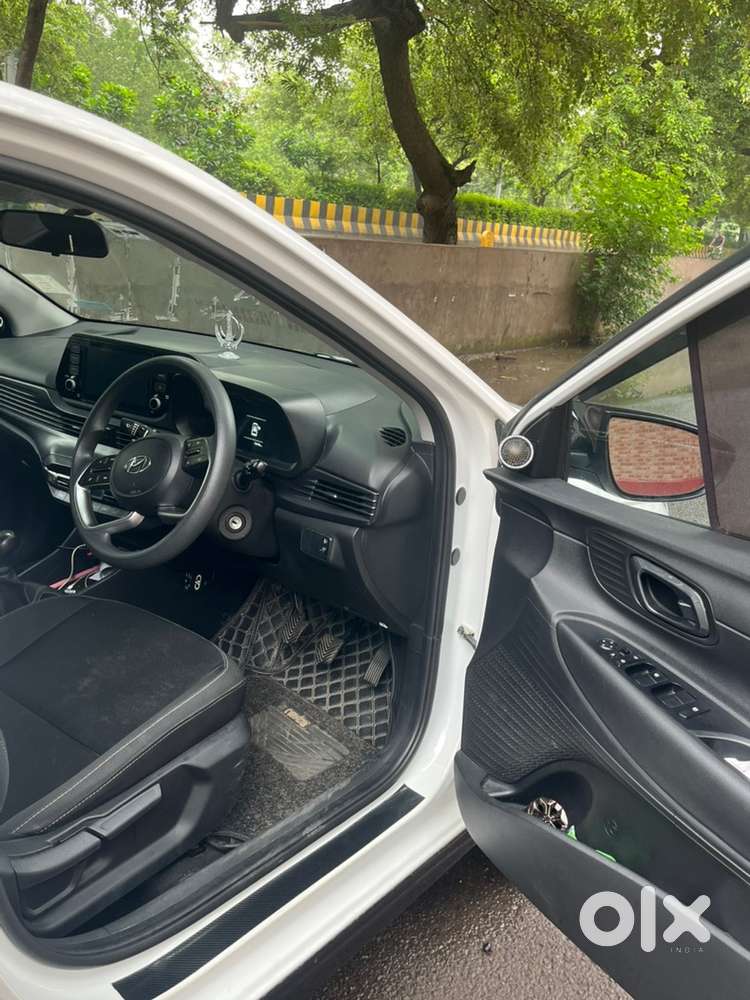 Hyundai New I20 Petrol Well Maintained Driven Only 13500km