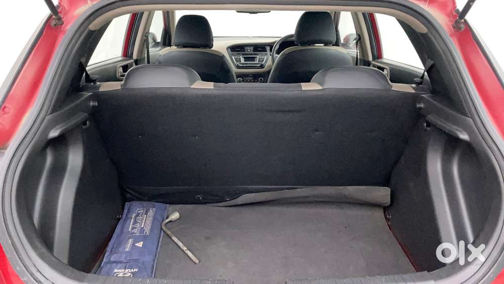 Hyundai Elite I20 [ ] 1.2 Sportz, 2015, Petrol