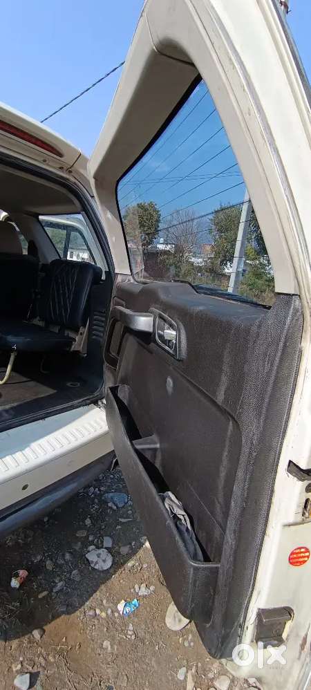 Tata Safari Storme 2014