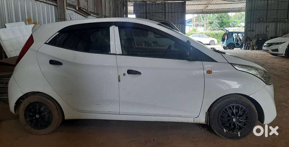 Hyundai Eon Era, 2018, Petrol