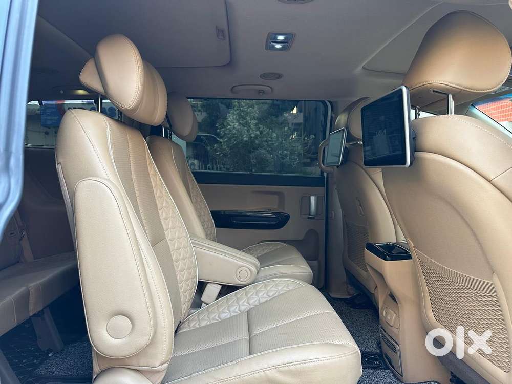 Kia Carnival Limousine Plus 7 Str, 2022, Diesel