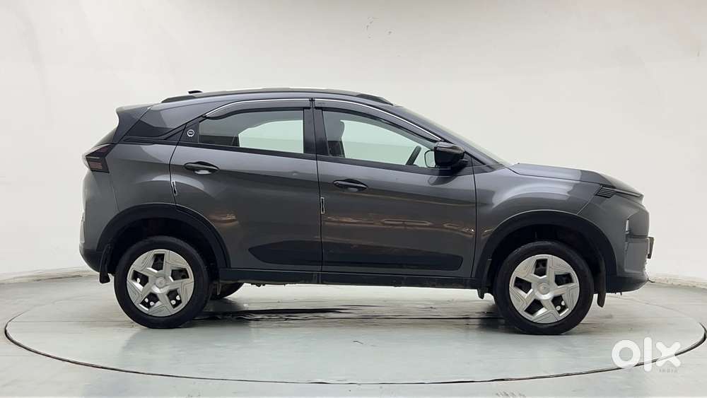 Tata Nexon Pure 1.2 Revotron Petrol 6 Mt, 2024, Petrol