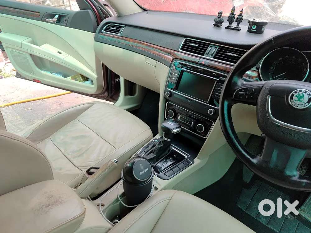 Skoda Superb Ambition 2012 Diesel