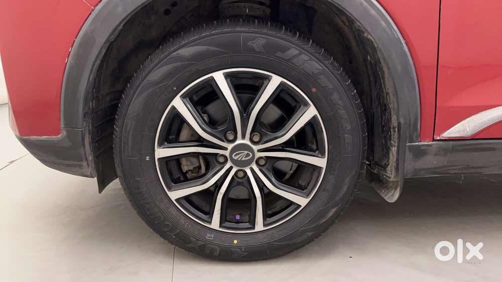 Mahindra Xuv300 W6, 2022, Petrol