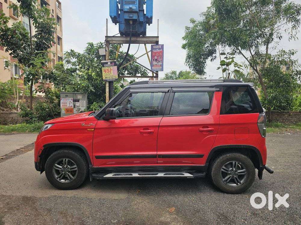 Mahindra Tuv 300 T10, 2020, Diesel