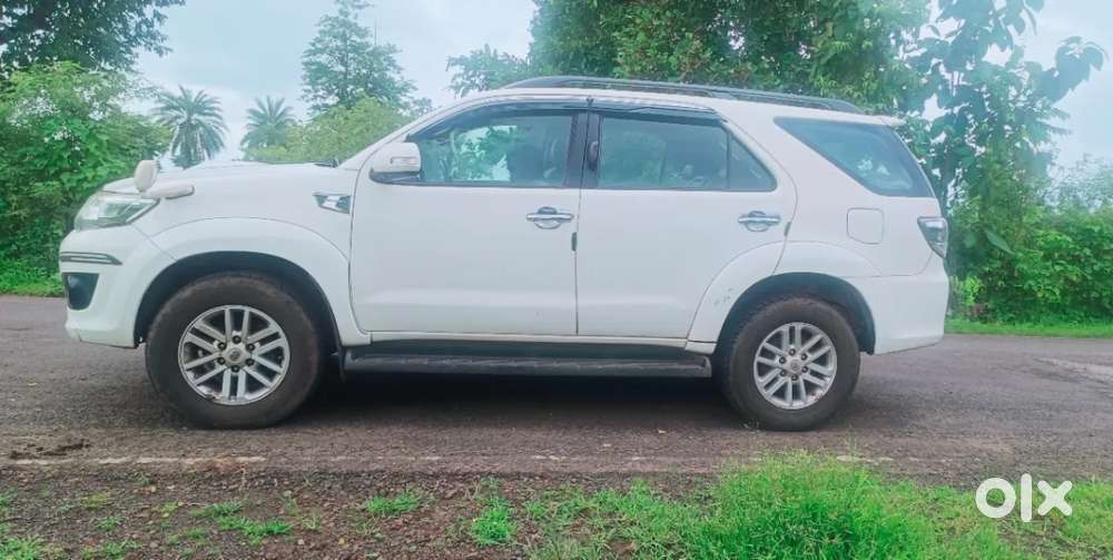 Toyota Fortuner, 2014, Diesel