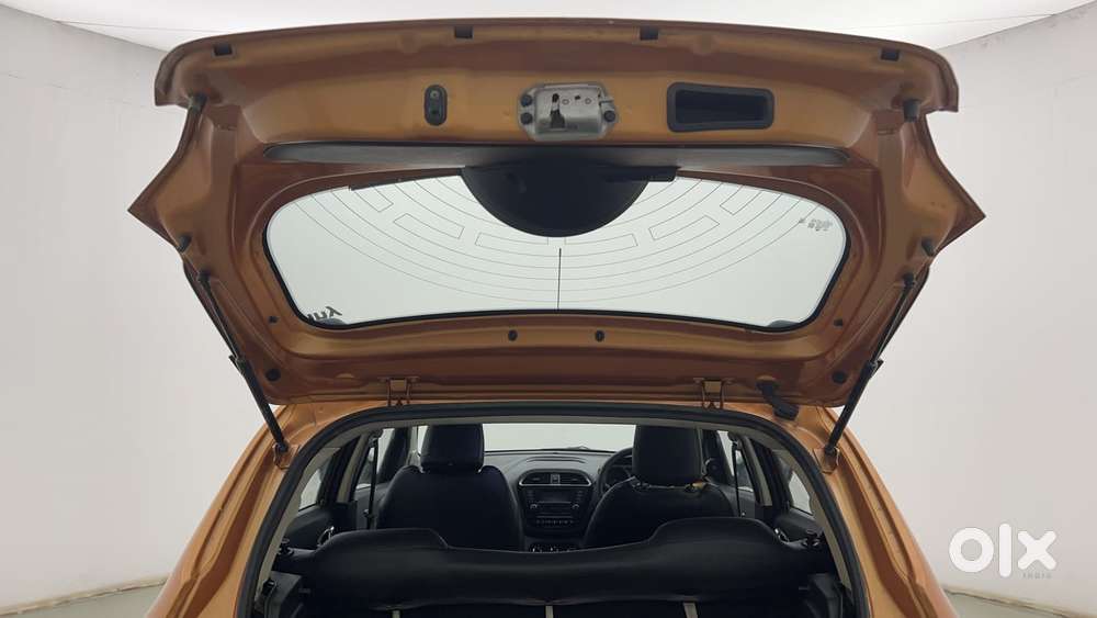 Tata Tiago Xz, 2017, Petrol