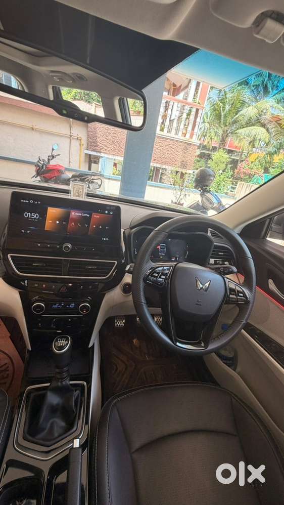 2025 Mahindra Xuv 3xo Revx A Petrol Manual
