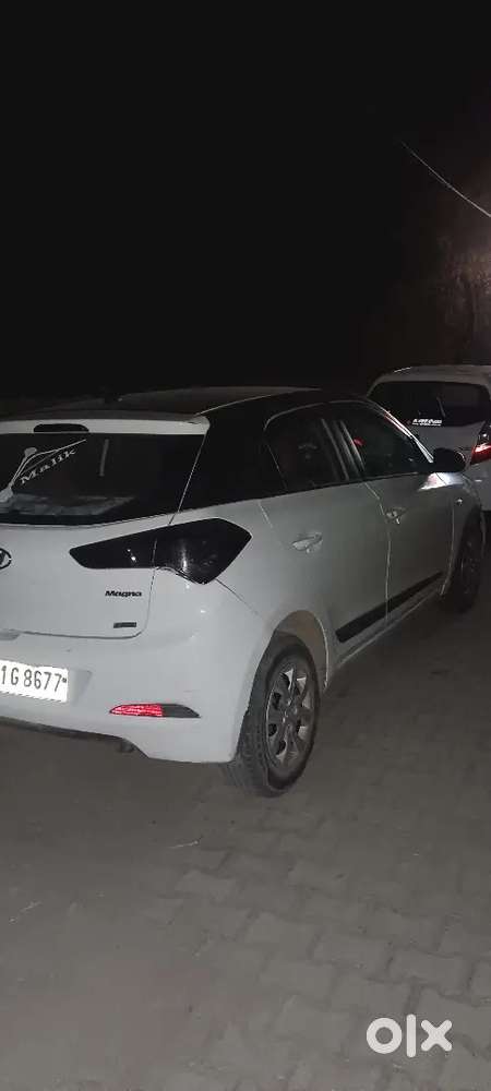 Hyundai I20 2015 Diesel 150000 Km Driven
