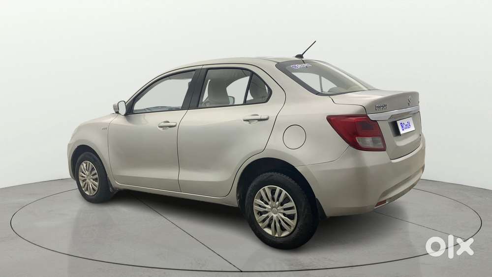 Maruti Suzuki Swift Dzire Amt Vxi, 2017, Petrol