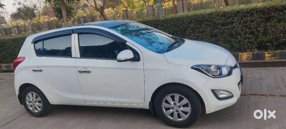 Hyundai I20 2012 Petrol 90000 Km Driven