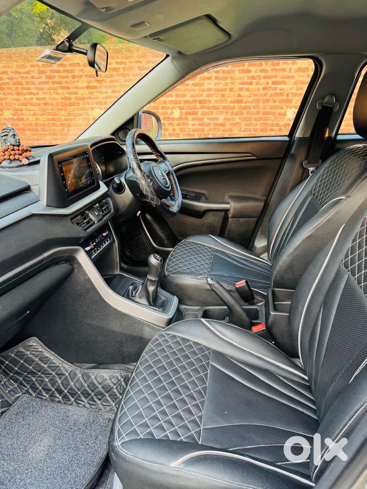 Maruti Suzuki Brezza 1.5 Vxi Smart Hybrid, 2024, Petrol
